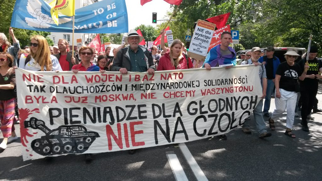 warsaw-demonstration-2016-07-09